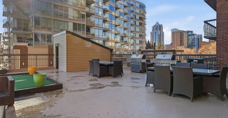 605 13 Avenue Southwest, Calgary, AB, T2R 0K6 - 38