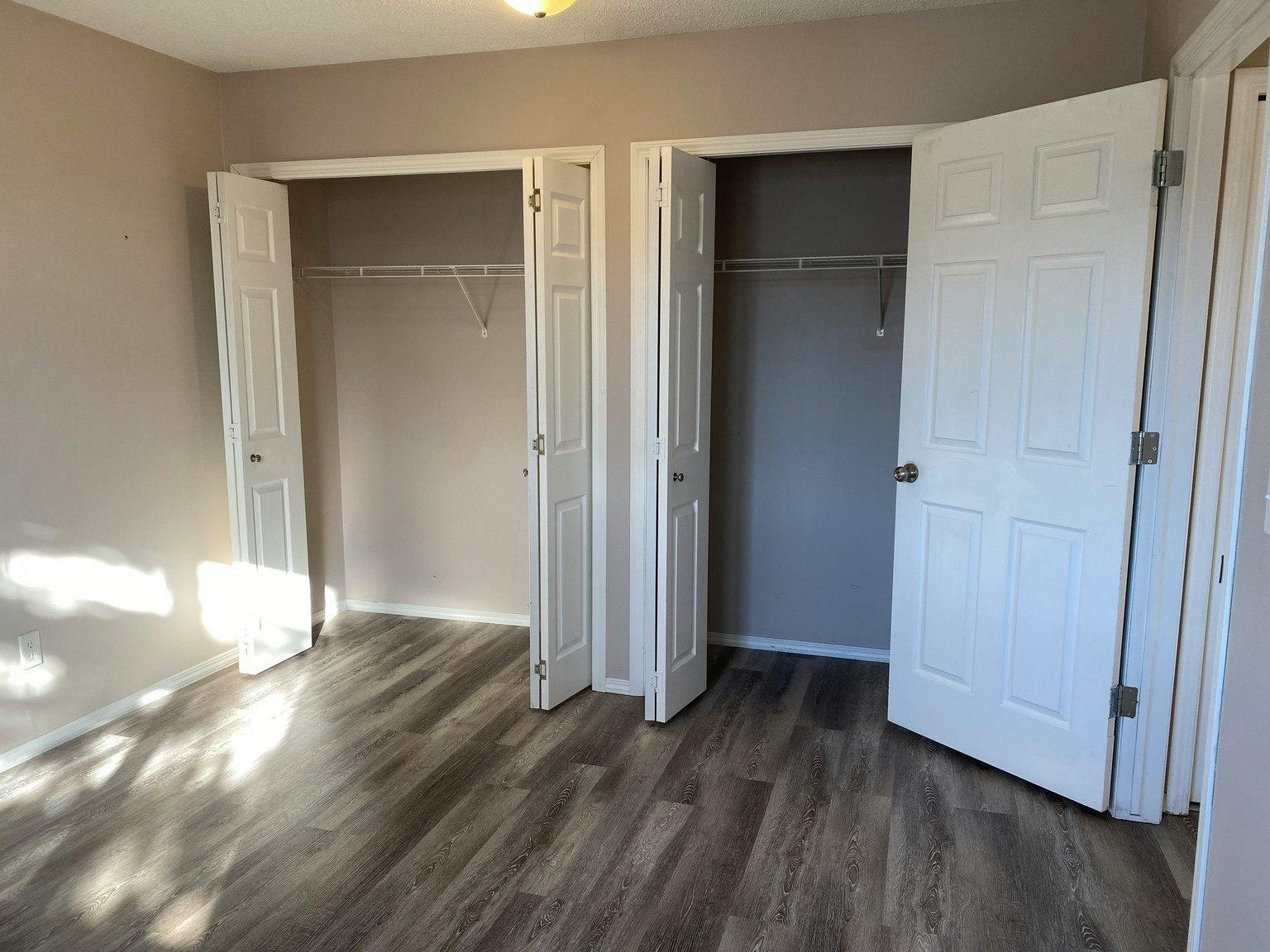 B23-170 Railway Street North, Okotoks, AB, T1S 1Z8 - 6