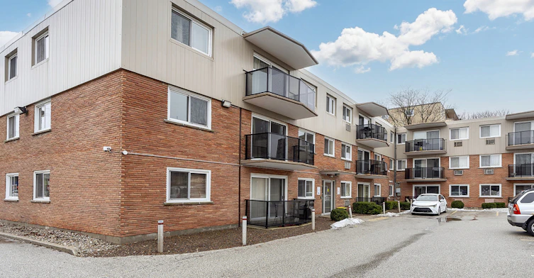 111-396 Exmouth Street, Sarnia, ON, N7T 5N6 - 4