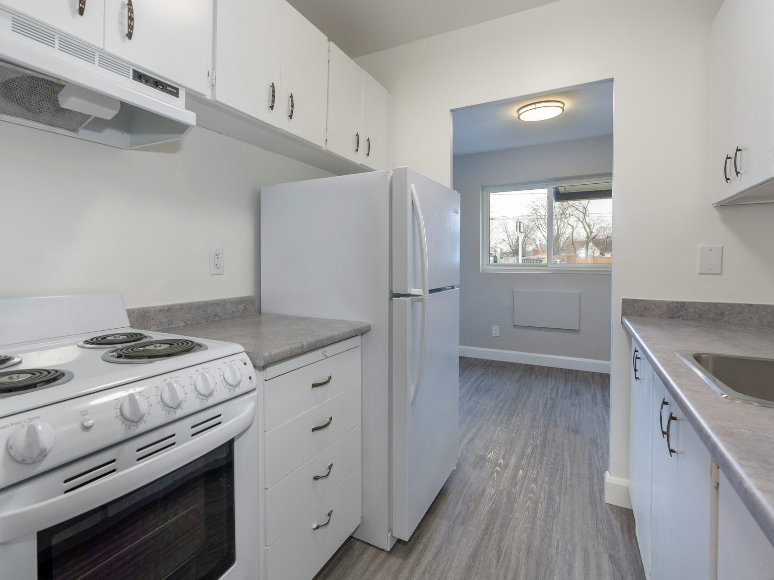 111-396 Exmouth Street, Sarnia, ON, N7T 5N6 - 12