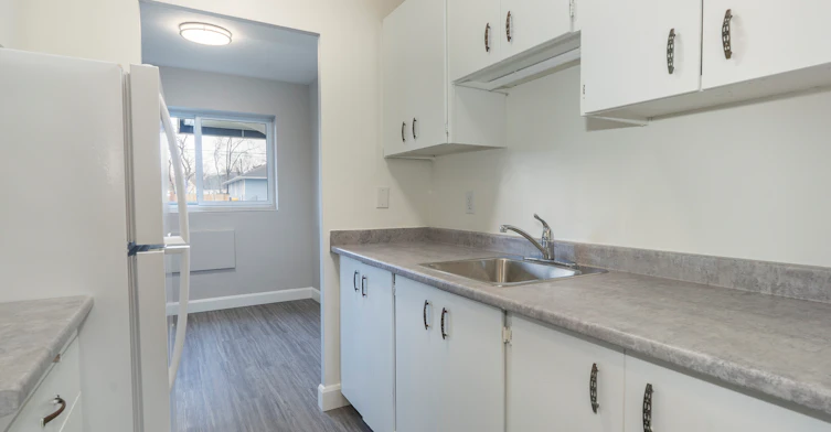 111-396 Exmouth Street, Sarnia, ON, N7T 5N6 - 11