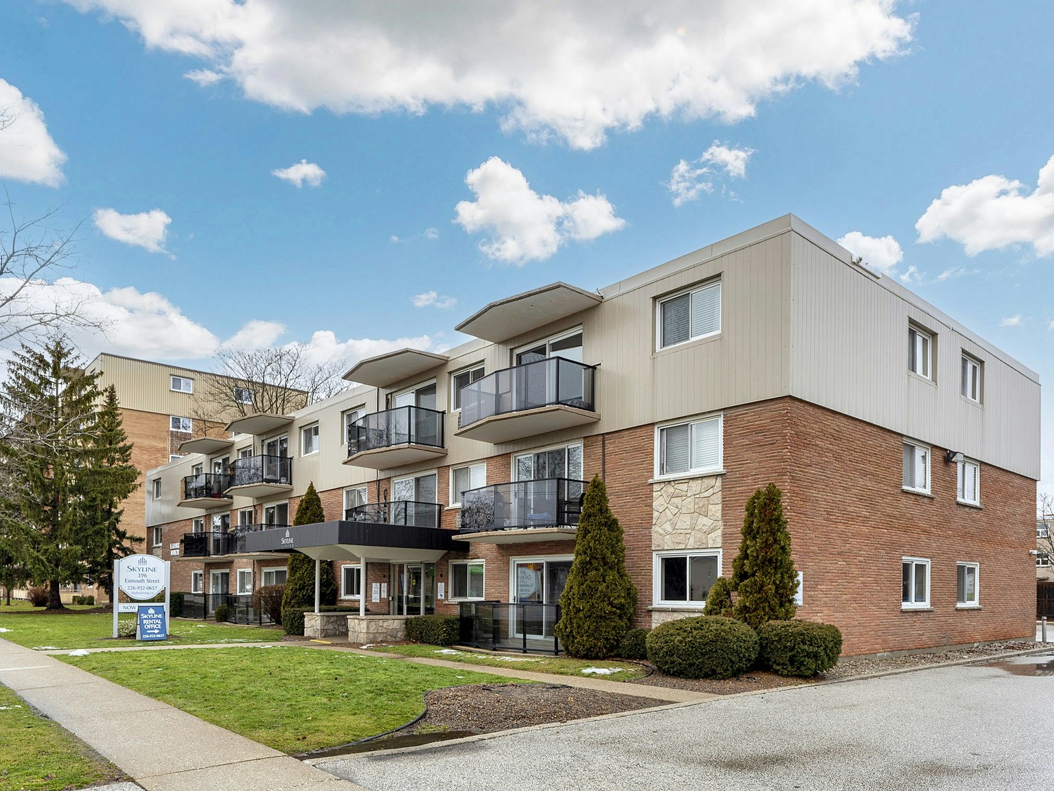 111-396 Exmouth Street, Sarnia, ON, N7T 5N6