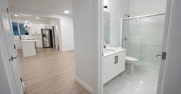 1-1208 14 Avenue NW, Edmonton, AB, T6T 2W2 - 10
