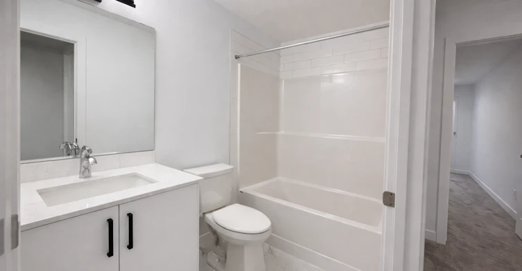 1-1208 14 Avenue NW, Edmonton, AB, T6T 2W2 - 5