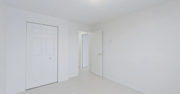 309-370 Forest Street, Ottawa, ON, K2B 8B3 - 5