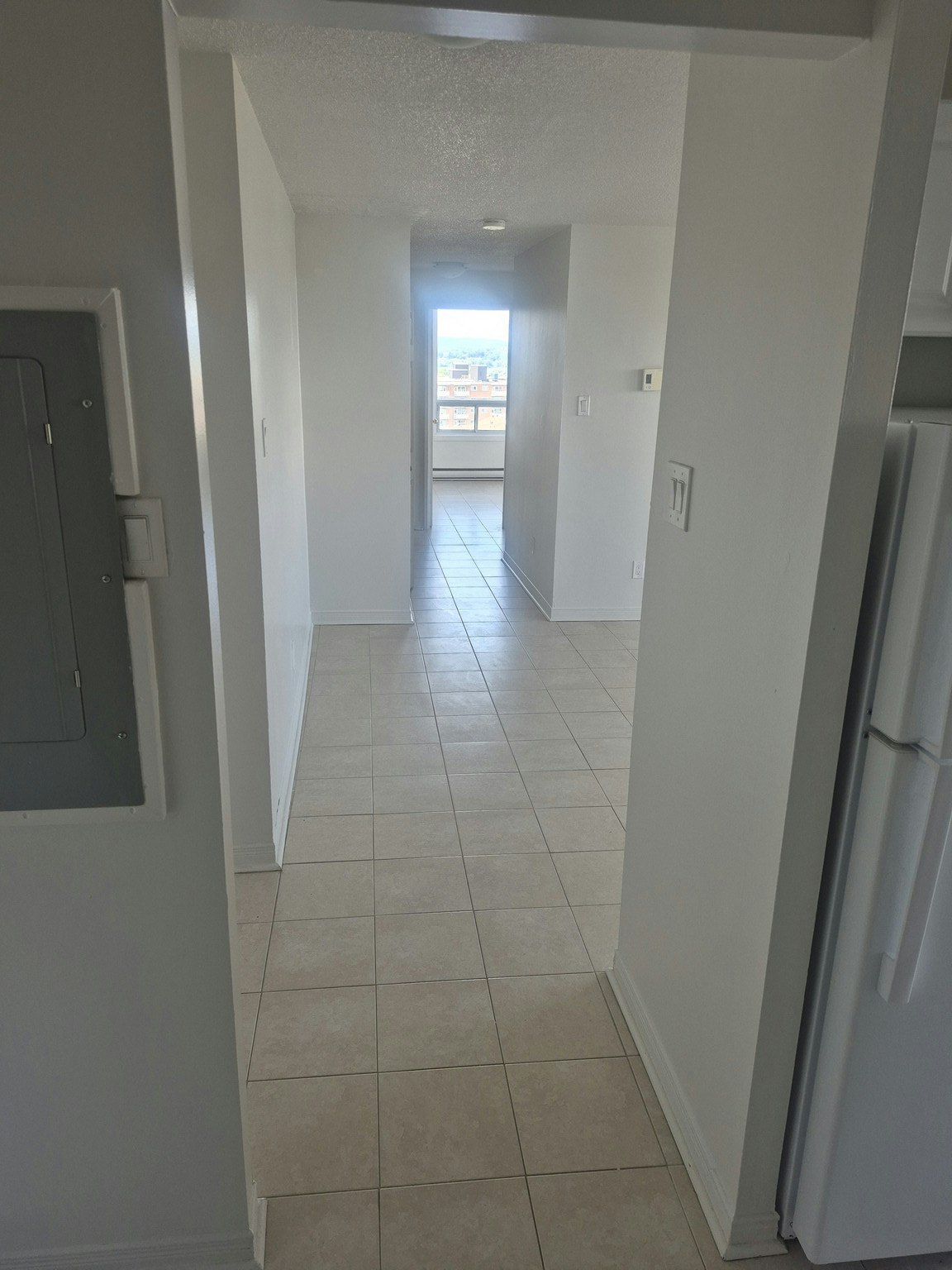 370 Forest Street, Ottawa, ON, K2B 8B3 - 4