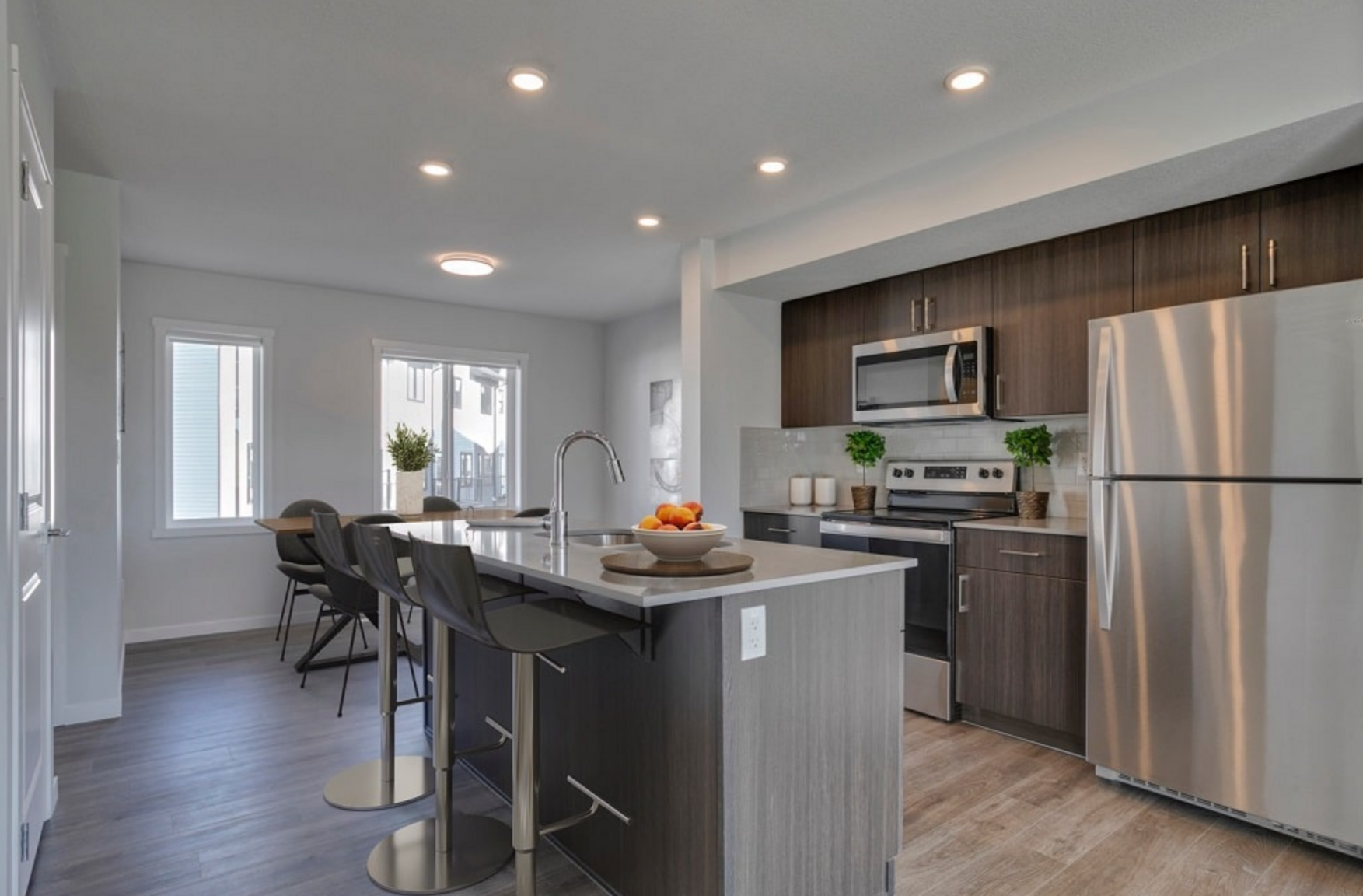5250 Chappelle Road Southwest, Edmonton, AB, T6W 5A5 - 3