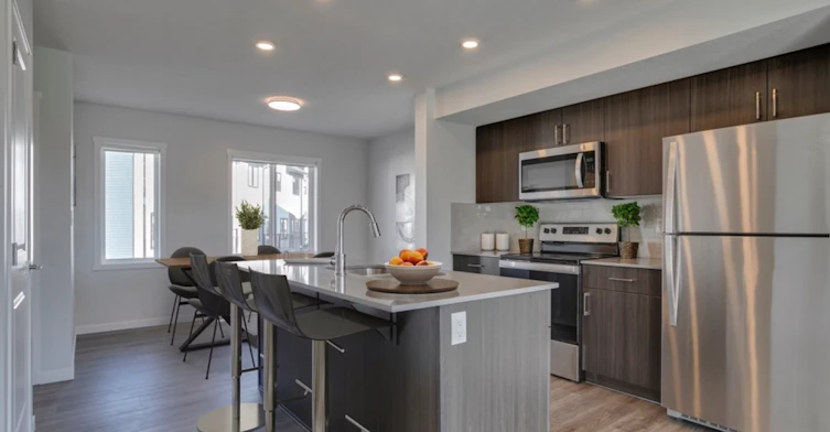 5250 Chappelle Road Southwest, Edmonton, AB, T6W 5A5 - 3