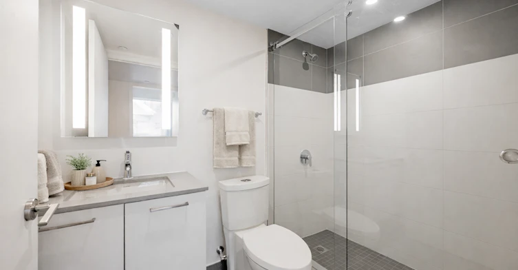 0713-350 Queens Quay West, Toronto, ON, M5V 3J3 - 15