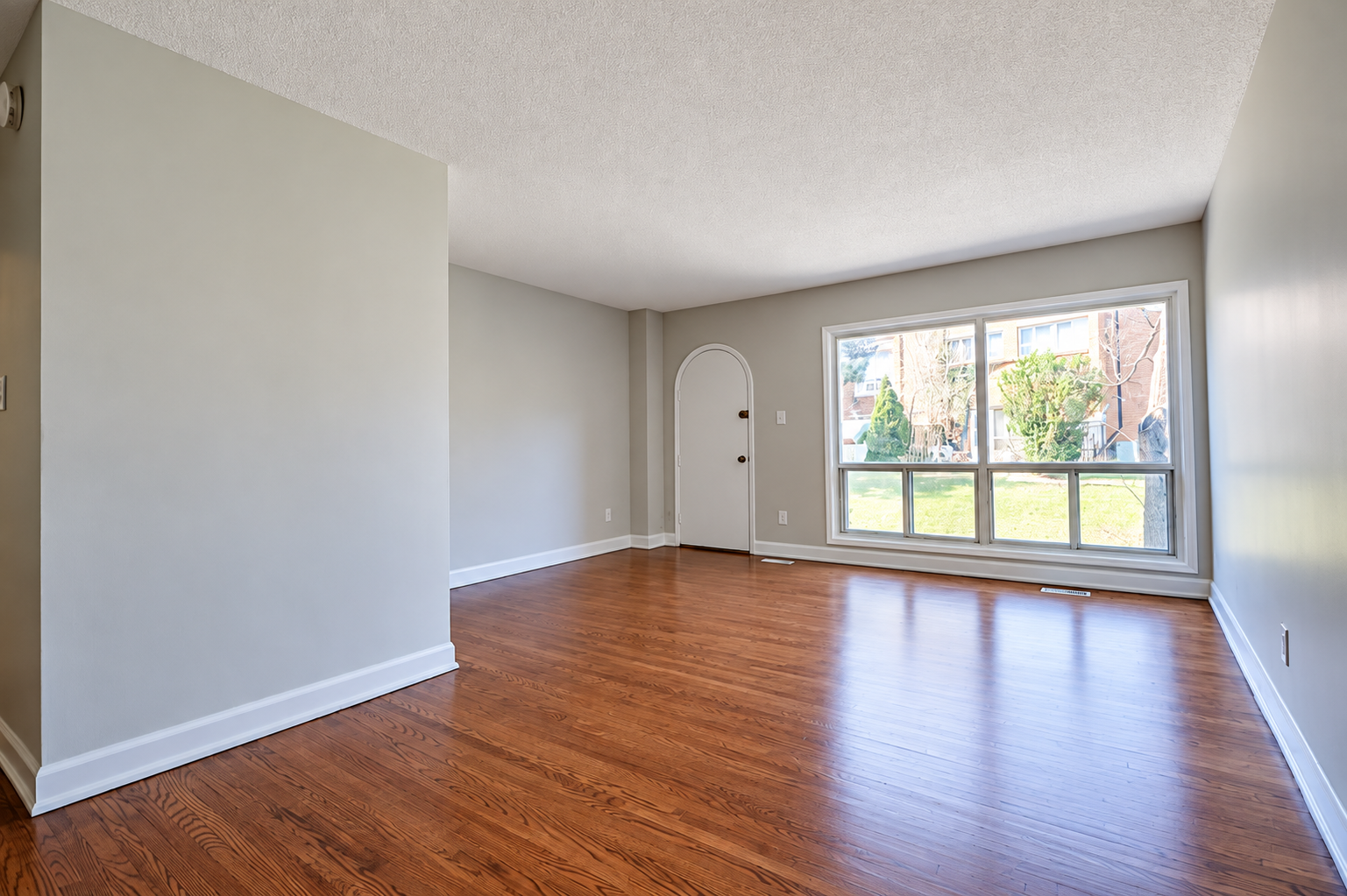 01-160 Cactus Avenue, Toronto, ON, M2M 1P4 - 8