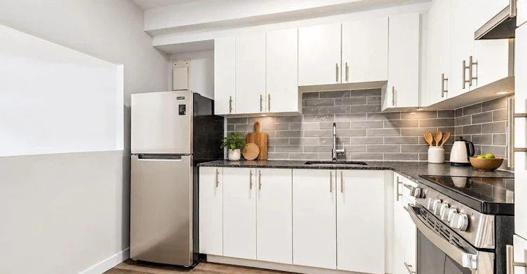 324 Cambridge Street N, Ottawa, ON, K1R 7B5 - 3