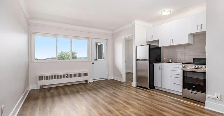 50 Selkirk Street, Ottawa, ON, K1L 6M9 - 6