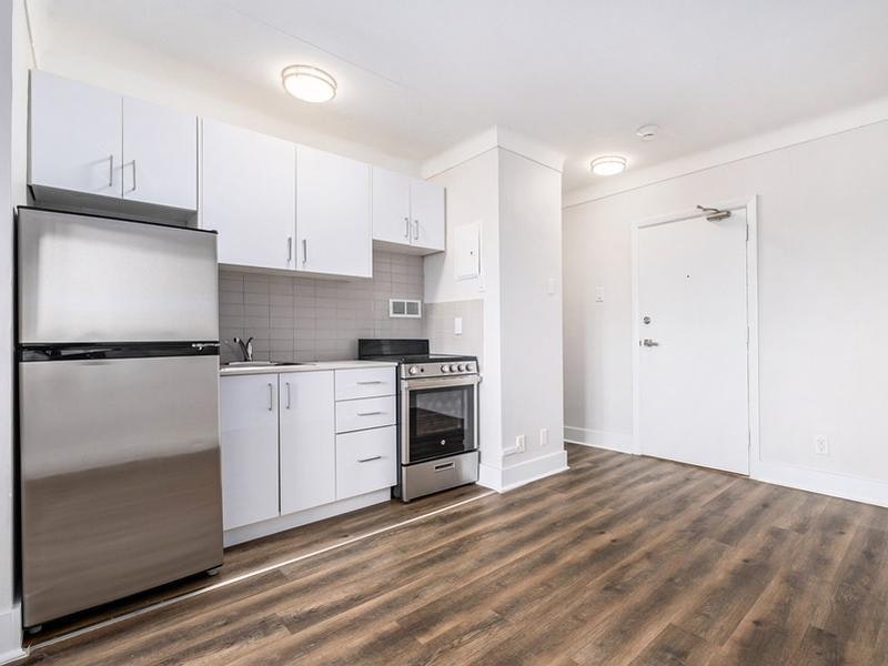 50 Selkirk Street, Ottawa, ON, K1L 6M9 - 5