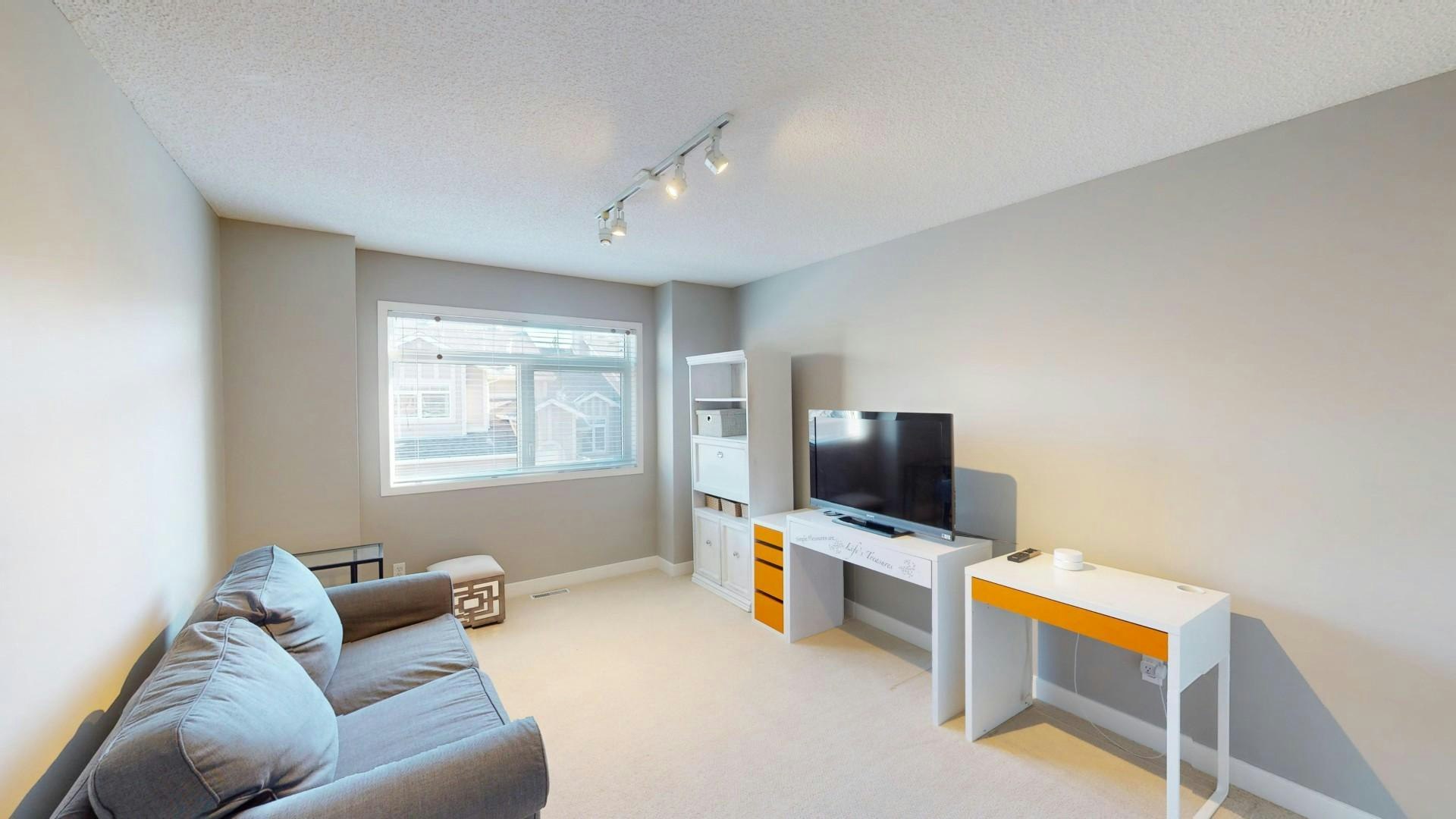 35 Varsity Estates Park Northwest, Calgary, AB, T3A 1W5 - 16