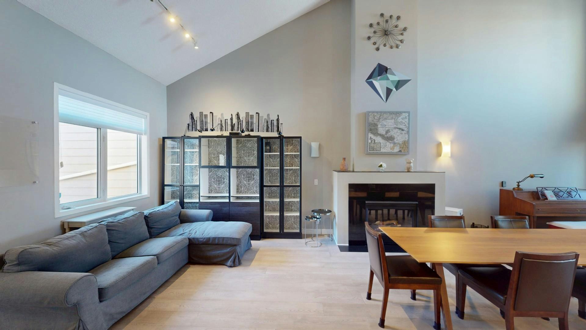 35 Varsity Estates Park Northwest, Calgary, AB, T3A 1W5 - 3