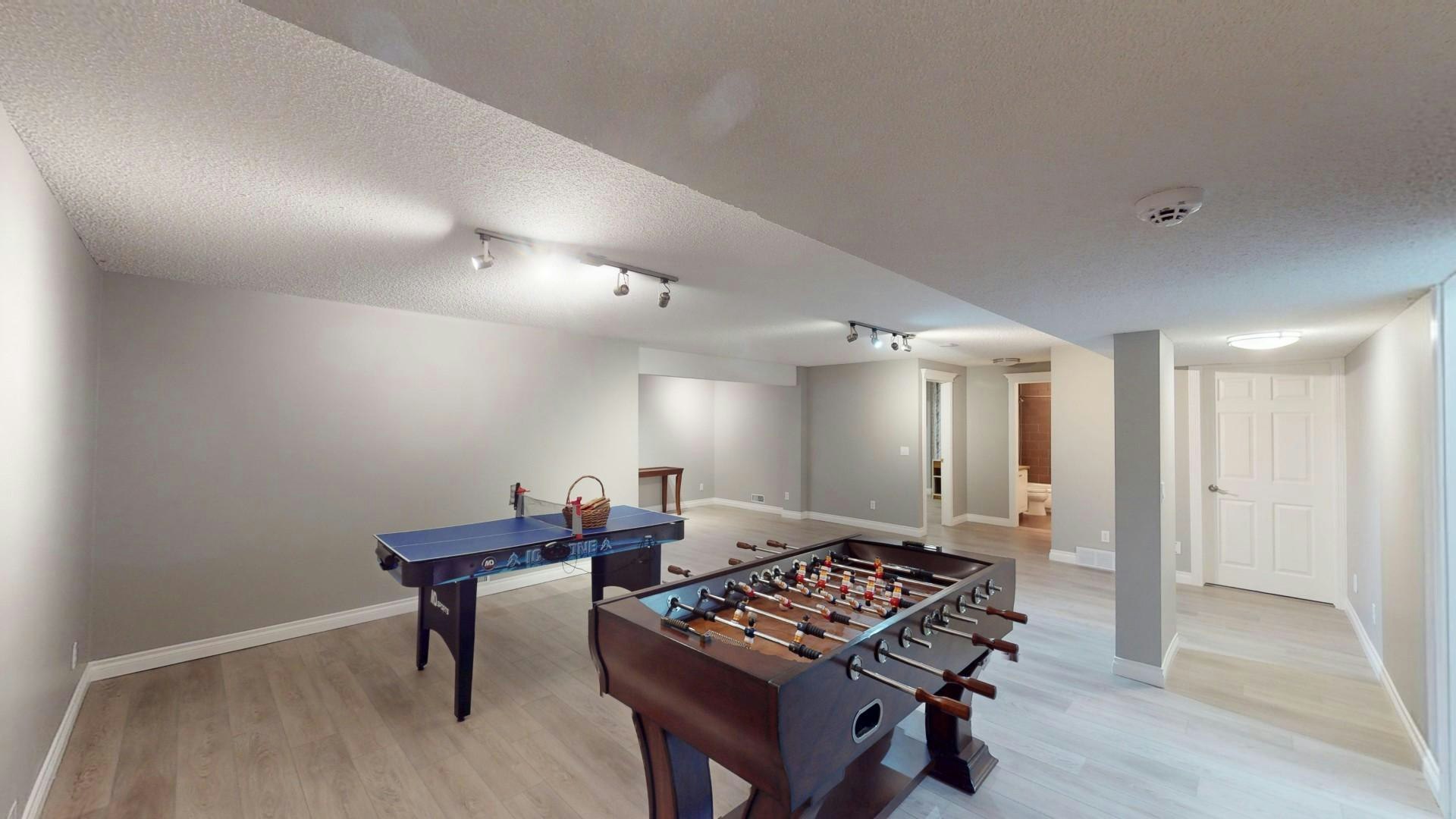 35 Varsity Estates Park Northwest, Calgary, AB, T3A 1W5 - 23