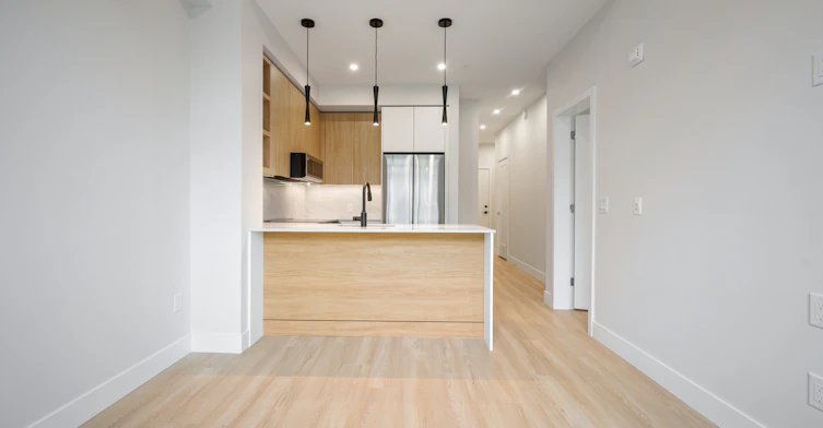 34395 Gladys Avenue, Abbotsford, BC, V2S 2H5 - 6