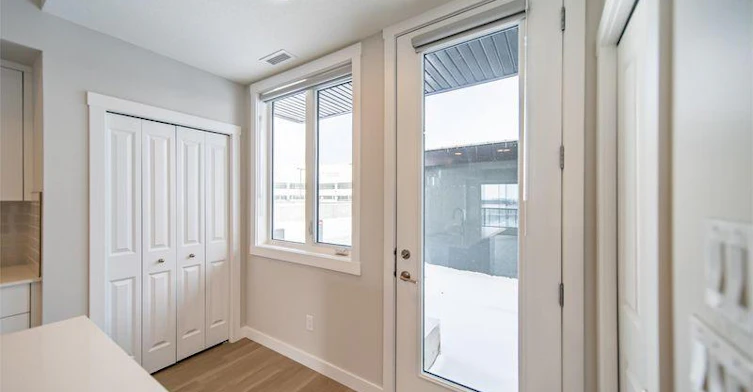 3870 Market Street, Calgary, AB, T3M 2J6 - 16