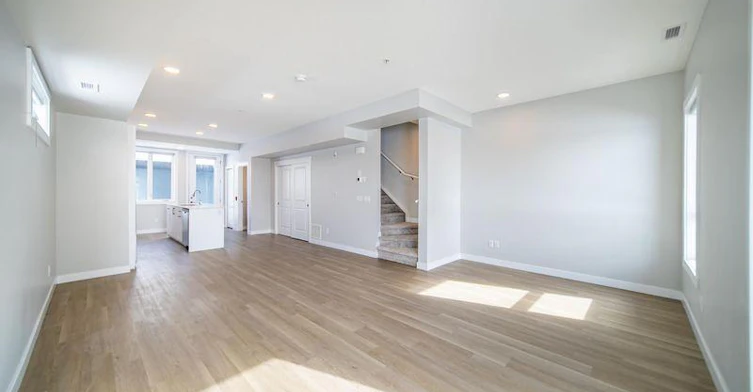 3870 Market Street, Calgary, AB, T3M 2J6 - 14