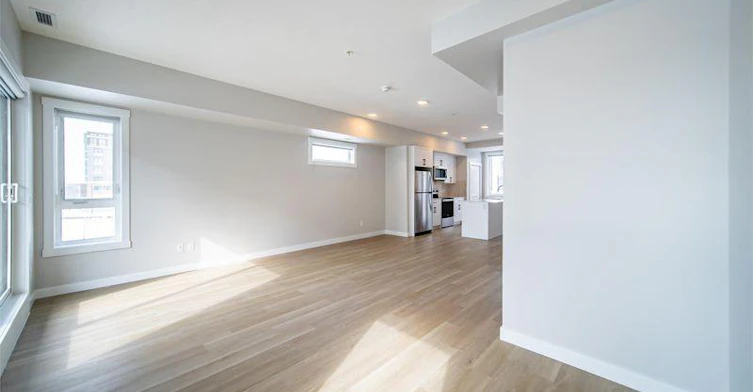 3870 Market Street, Calgary, AB, T3M 2J6 - 6