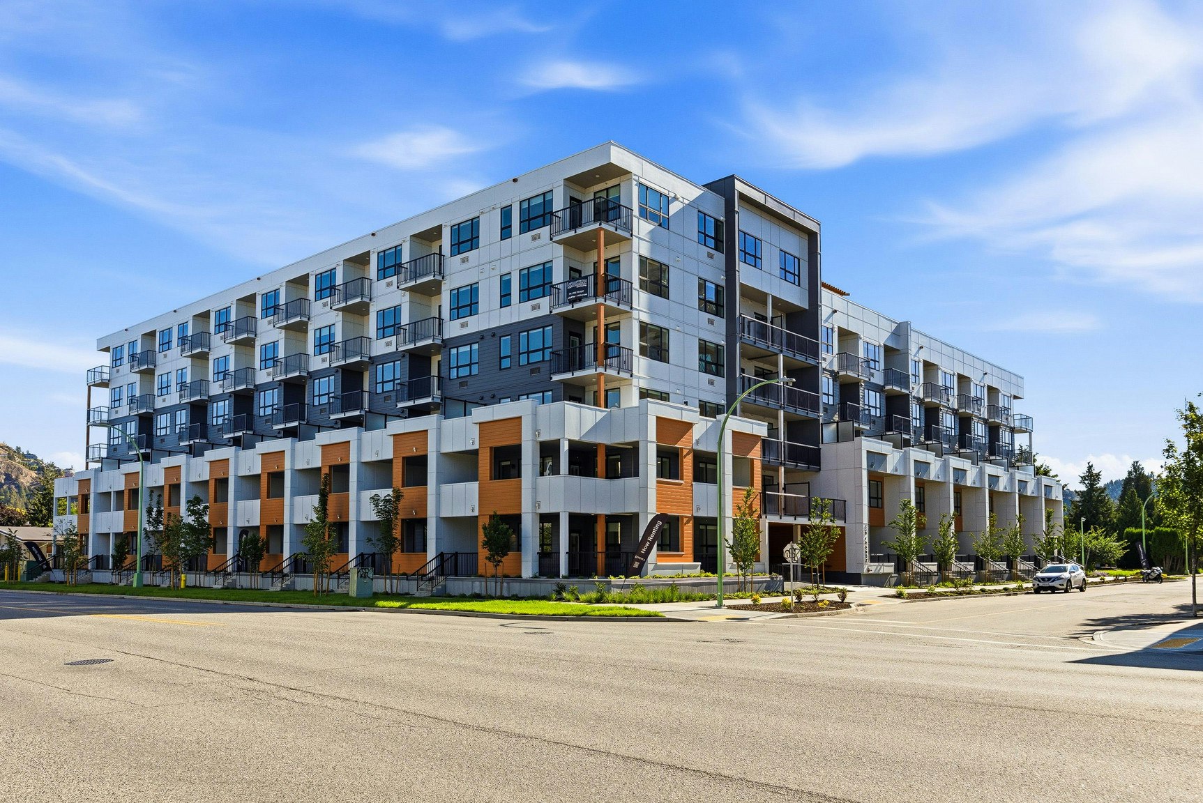 403-1110 Lawson Avenue, Kelowna, BC, V1Y 6T6