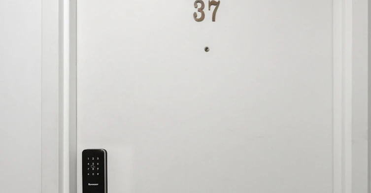 37-3800 Dupuis Avenue, Montréal, QC, H3T 1E6