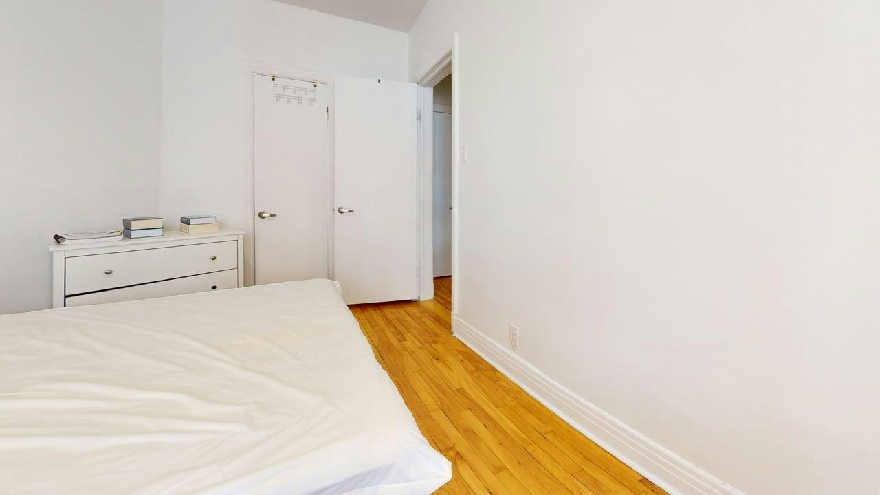 5-3800 Dupuis Avenue, Montréal, QC, H3T 1E6 - 2