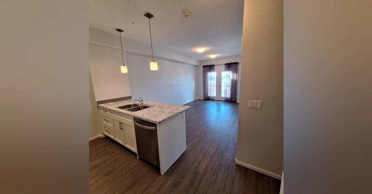 315-50 Fireside Gate, Cochrane, AB, T4C 2A3 - 3