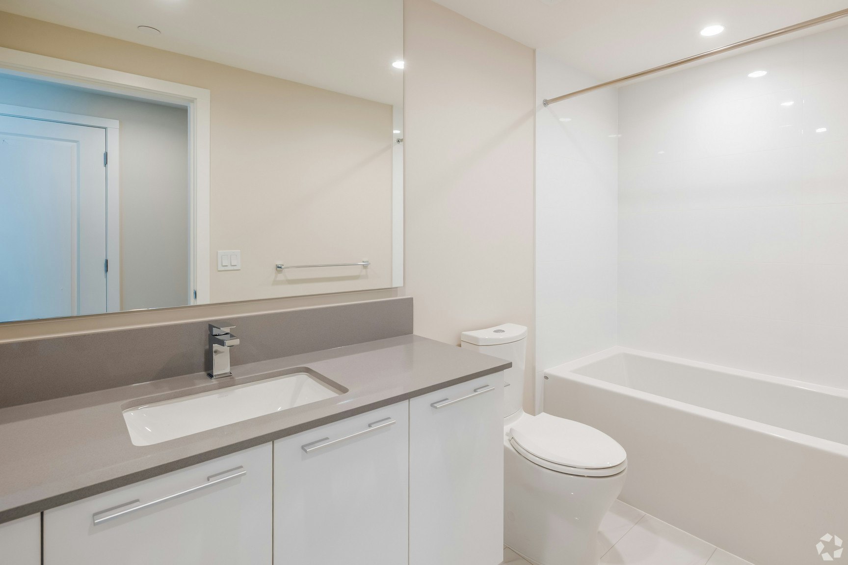 506-492 West 41st Avenue, Vancouver, BC, V5Y 2S7 - 16