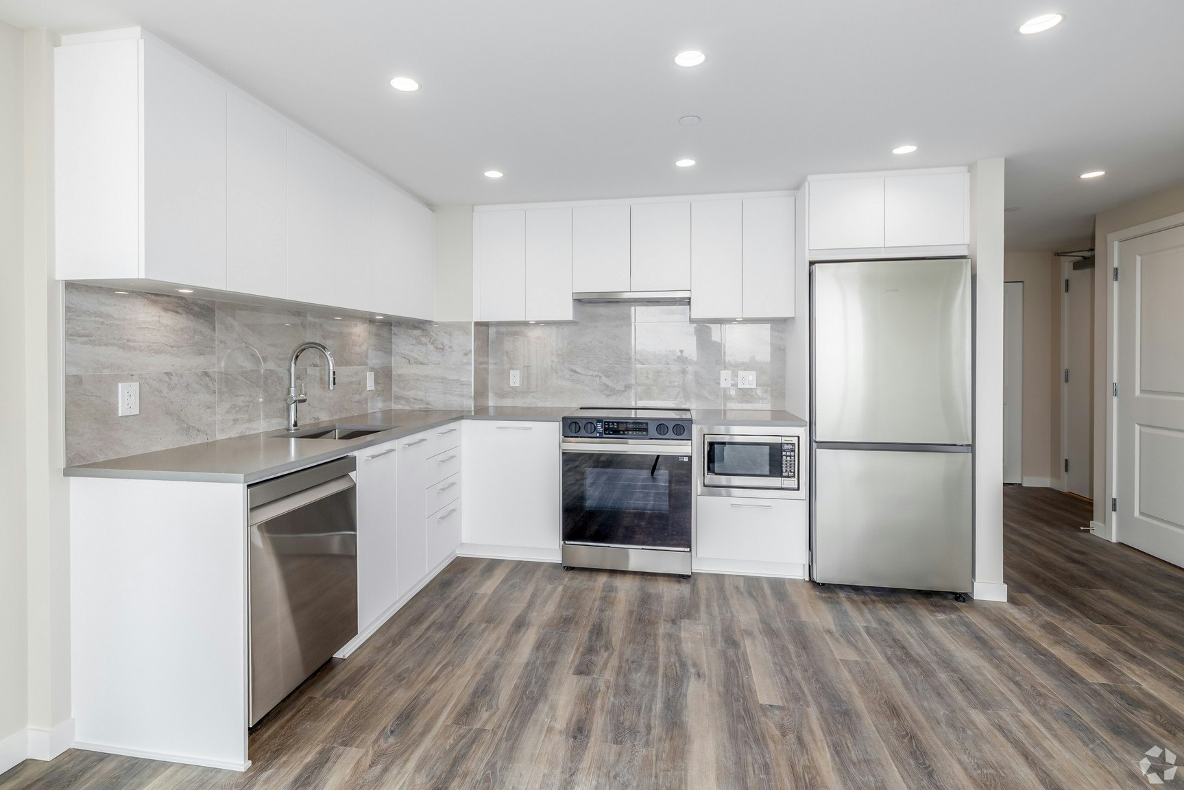 702-492 West 41st Avenue, Vancouver, BC, V5Y 2S7 - 19