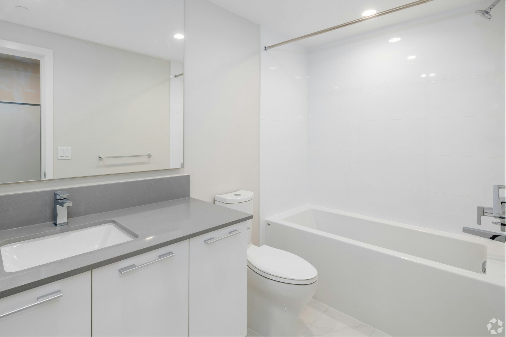 702-492 West 41st Avenue, Vancouver, BC, V5Y 2S7 - 11