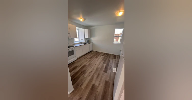 BSMT-12210 57 Street Northwest, Edmonton, AB, T5W 3W2 - 20
