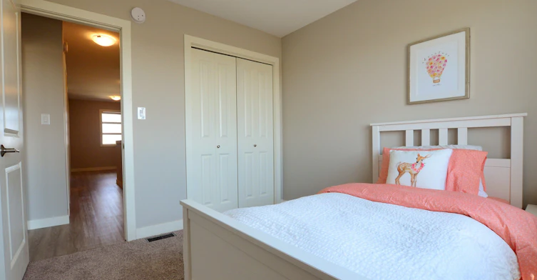 5A-29 Cambridge Way, Steinbach, MB, R5G 2K3 - 32