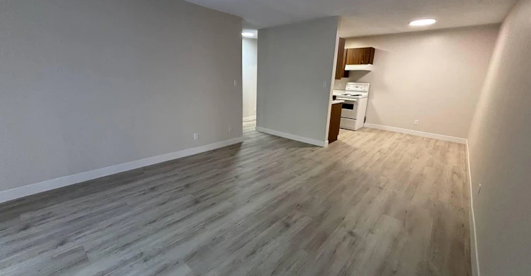 102-1664 56 Street, Delta, BC, V4L 2M6 - 5