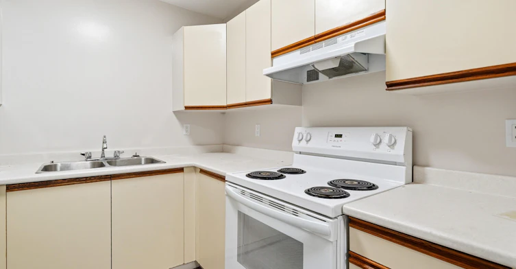 309-1664 56 Street, Delta, BC, V4L 2M6 - 11