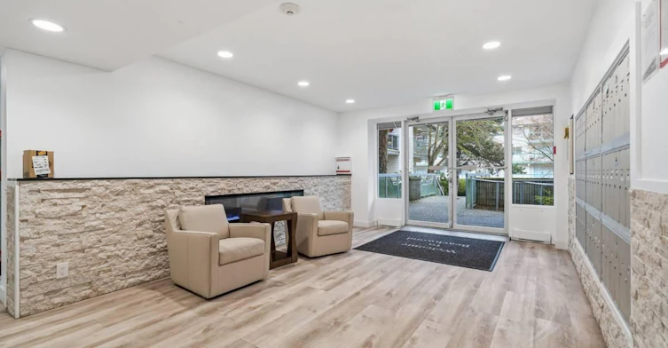 332-1664 56 Street, Delta, BC, V4L 2M6 - 2