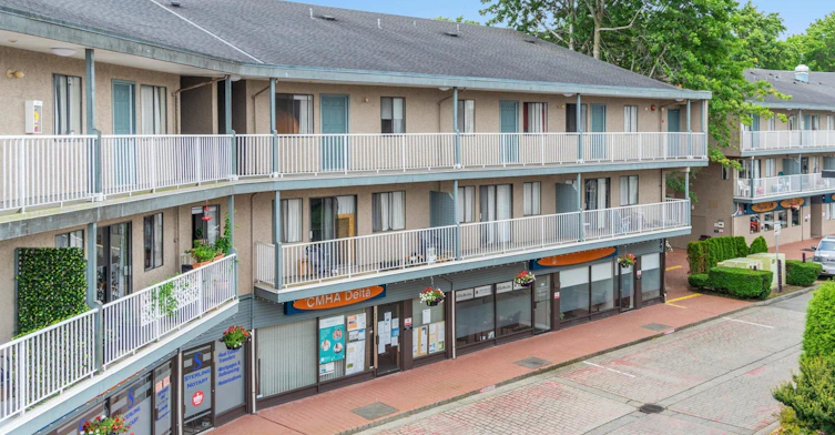 4884-1664 56 Street, Delta, BC, V4L 2M6 - 2