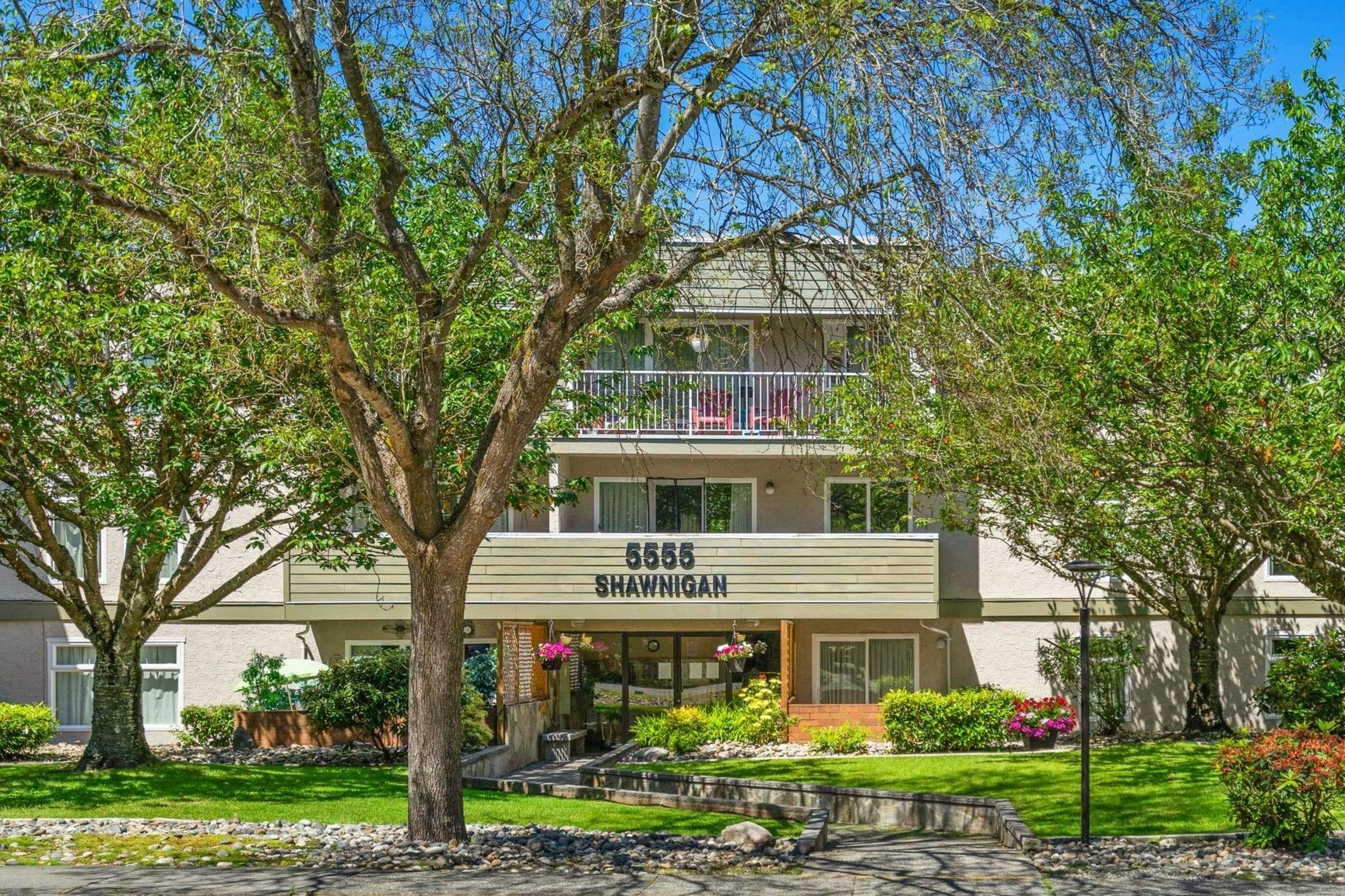 221-1664 56 Street, Delta, BC, V4L 2M6