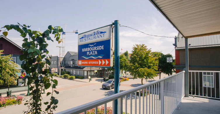 4926-1664 56 Street, Delta, BC, V4L 2M6 - 11