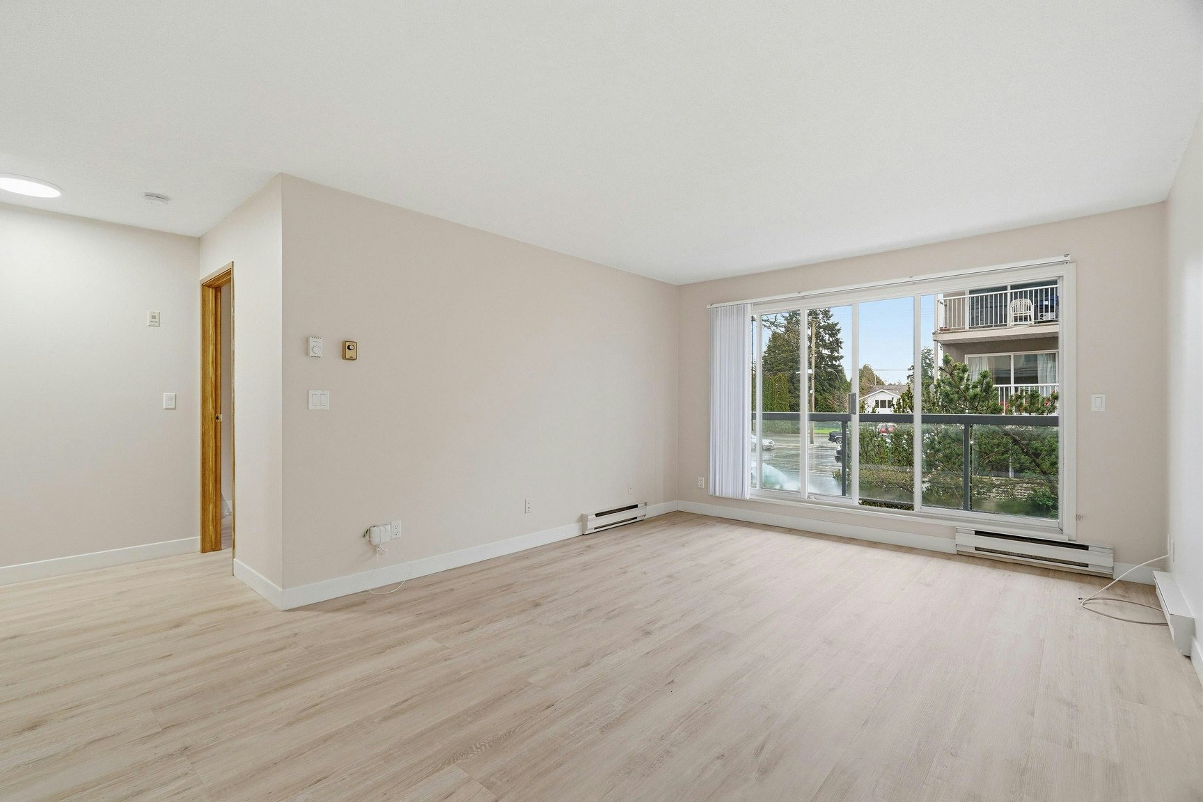 212-1664 56 Street, Delta, BC, V4L 2M6 - 6