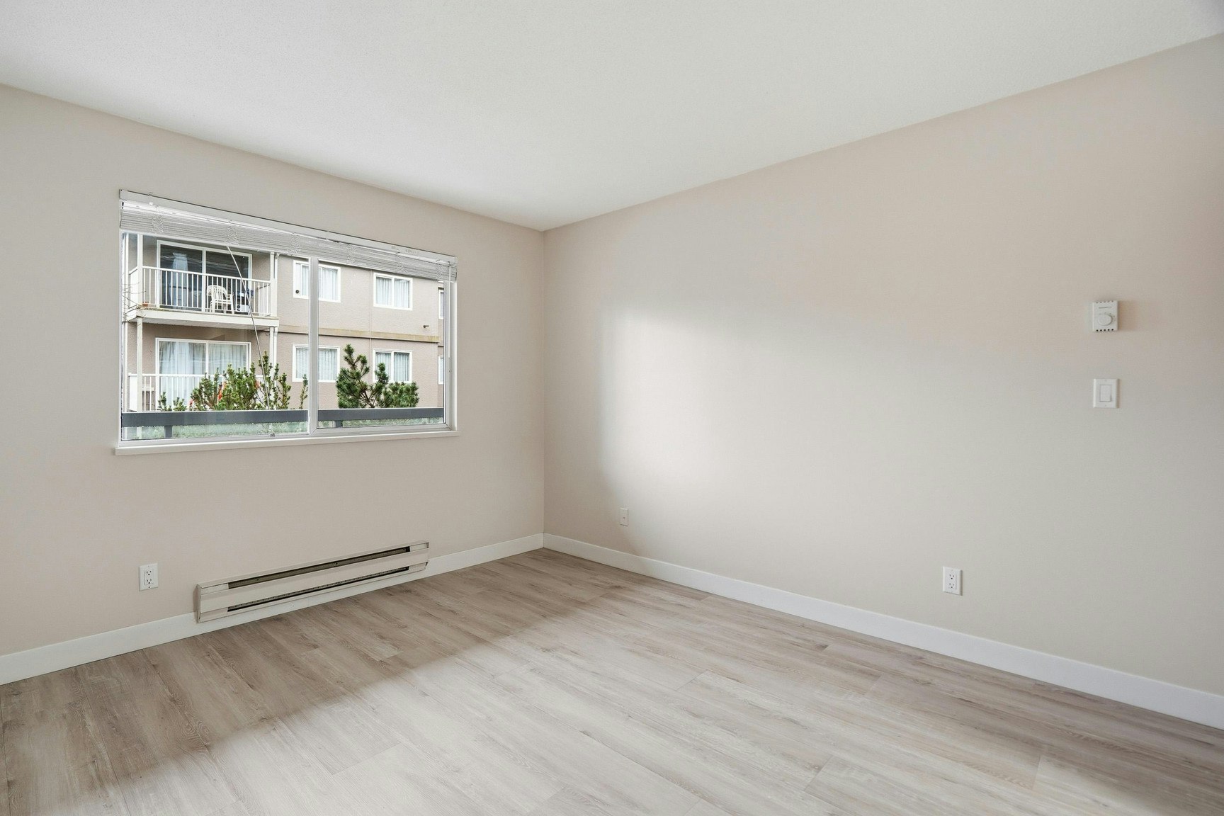 212-1664 56 Street, Delta, BC, V4L 2M6 - 13