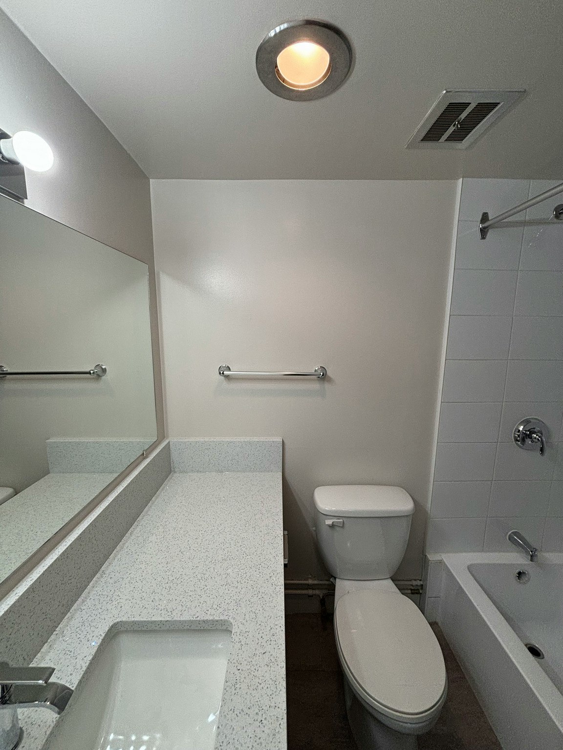 101-1664 56 Street, Delta, BC, V4L 2M6 - 9