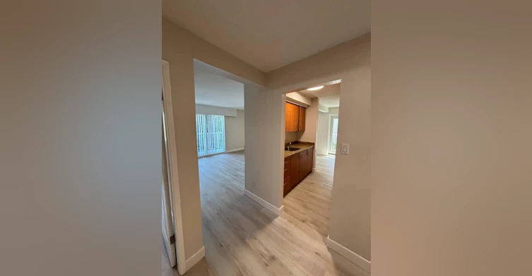 101-1664 56 Street, Delta, BC, V4L 2M6 - 13