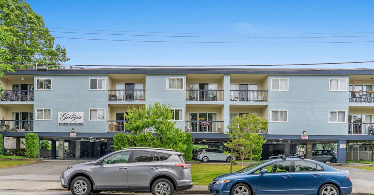 210-1664 56 Street, Delta, BC, V4L 2M6