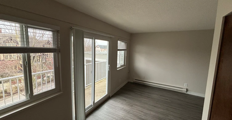 210-1664 56 Street, Delta, BC, V4L 2M6 - 9