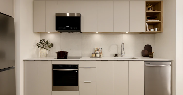 501-191 East 49th Avenue, Vancouver, BC, V5W 2V5 - 2