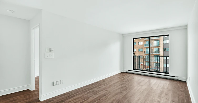 412 - 1111-1111 Mistral Rue, Montréal, QC, H2P 2X6 - 12