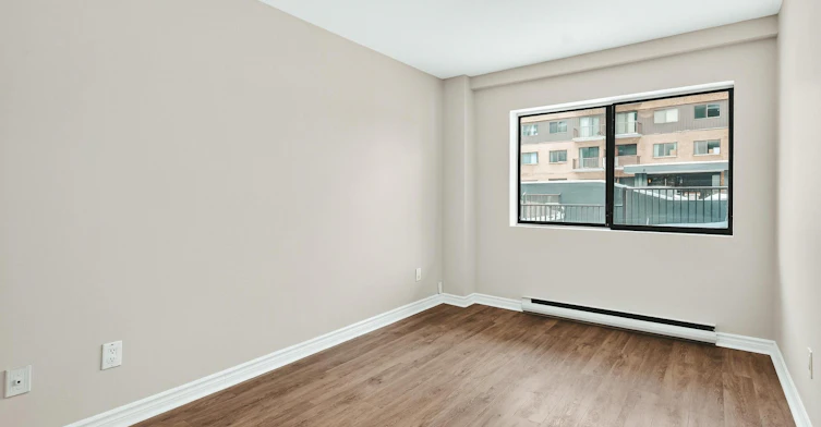 614 - 1111-1111 Mistral Rue, Montréal, QC, H2P 2X6 - 7