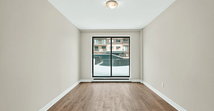 614 - 1111-1111 Mistral Rue, Montréal, QC, H2P 2X6 - 10