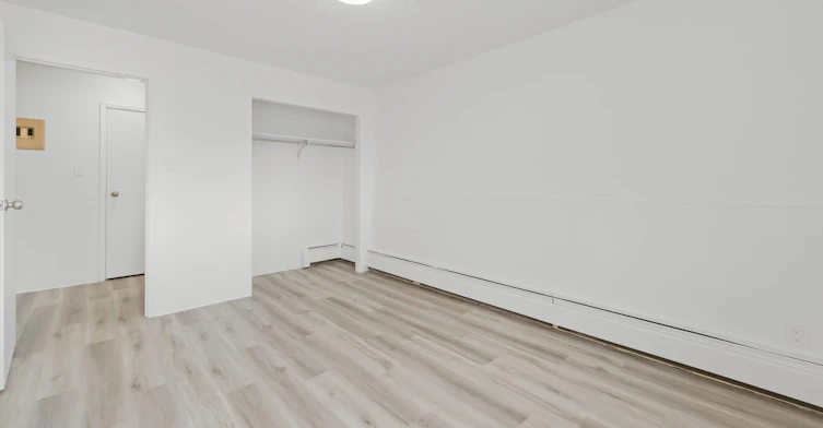 13710 64 Street Northwest, Edmonton, AB, T5A 1R9 - 9